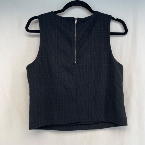 Banana Republic Cropped Tank Black Women’s Size Medium Petite - Picture 10 of 10
